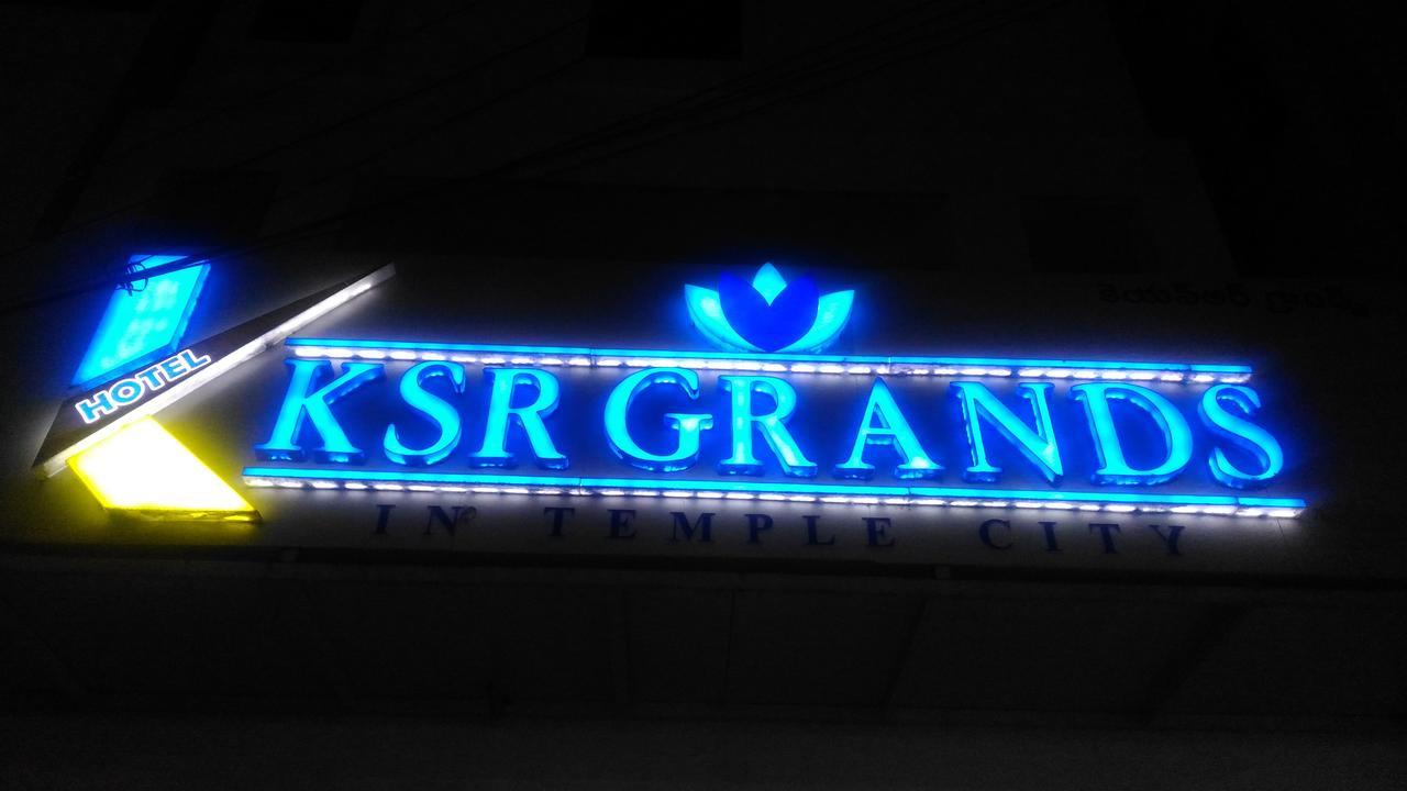 Ksr Grands Hotel Tirupati Exterior photo